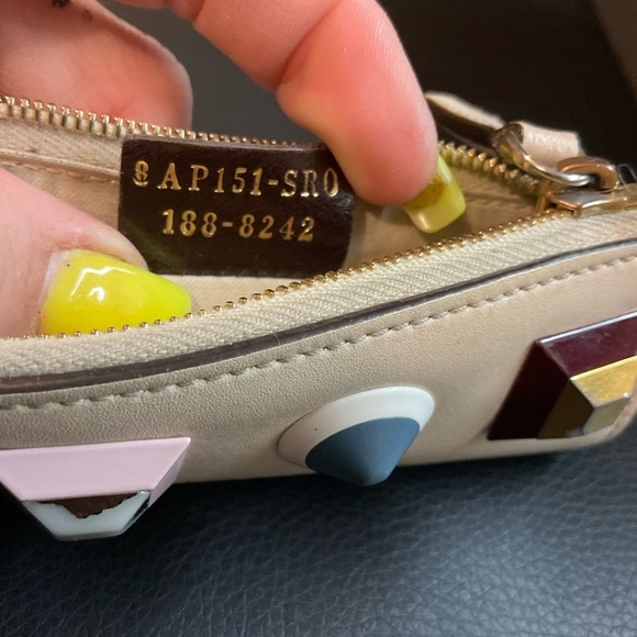 FENDI leather studded key case pouch with original box - Picture 4 of 7